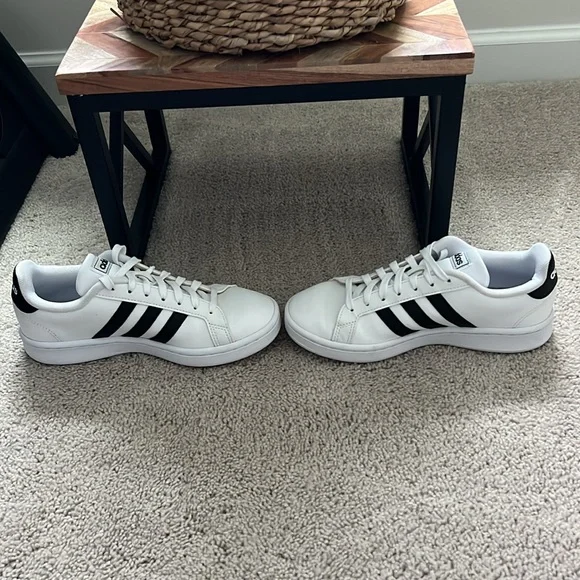 adidas Cloudfoam Comfort Sneakers - Picture 6 of 11
